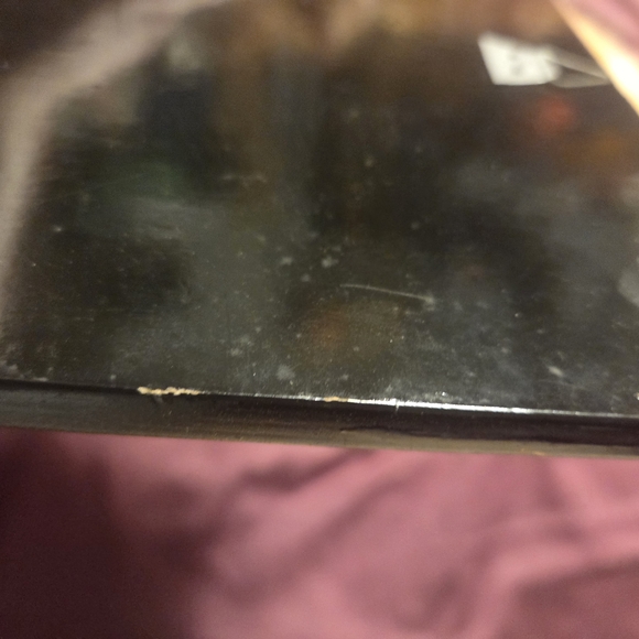 Abstract Art Tile with Red and Black Design - Picture 3 of 6